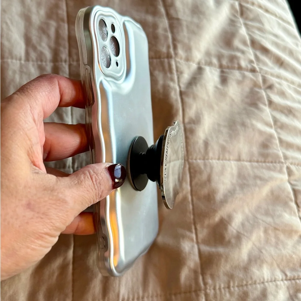 11 pro max silver metallic phone case